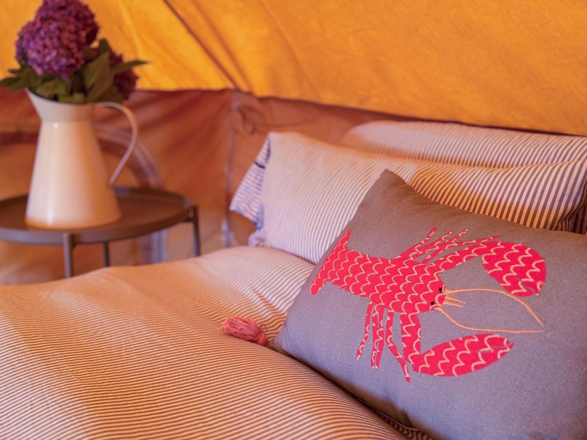 Fully Furnished Bell Tent 1 St Austell Buitenkant foto